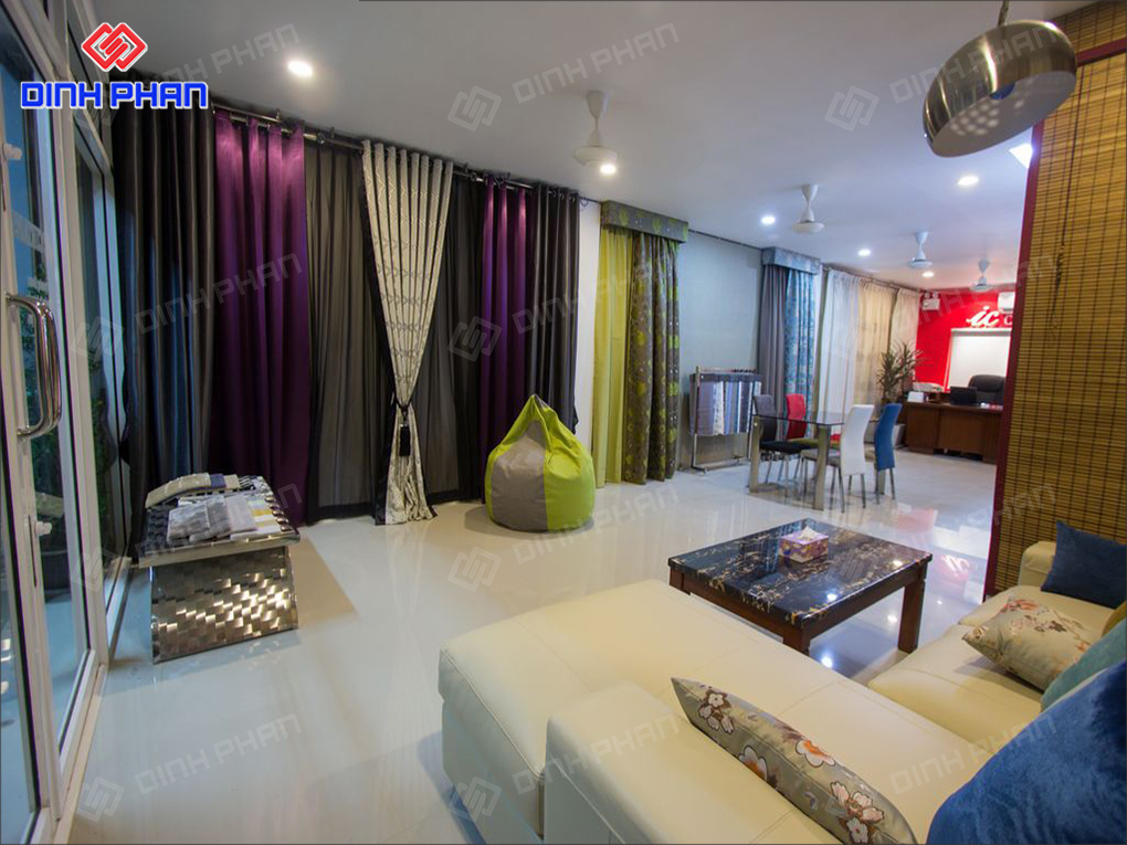 Showroom rèm đẹp thu hút ánh nhìn