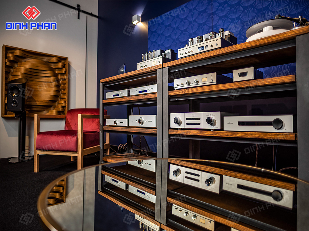 Thiết kế showroom âm thanh đẹp chất lượng