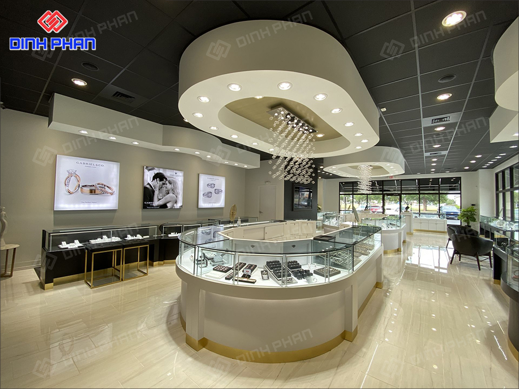 Showroom trưng bày vàng bạc đá quý
