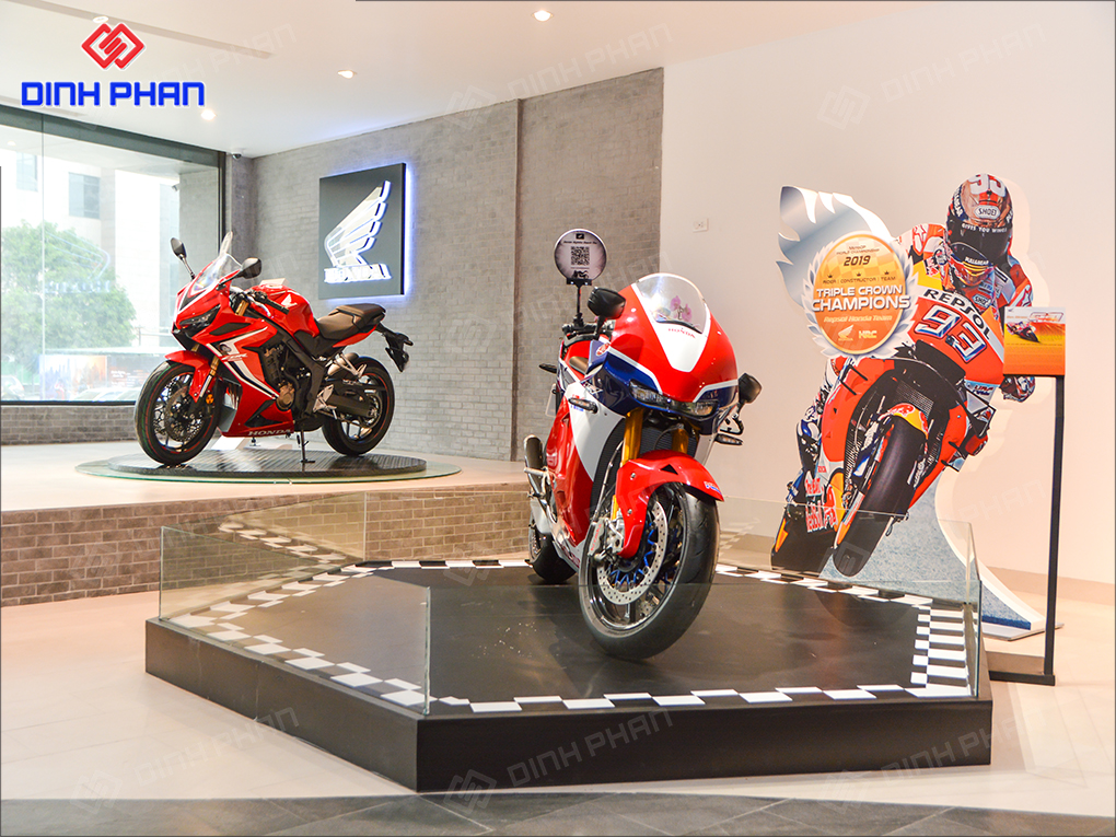 Showroom xe máy đẹp